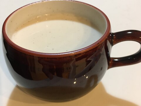 はちみつ入り♪黒糖ほうじ茶ラテ